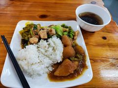 -阿育王寺素斋馆