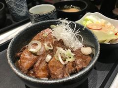 -家贺屋刺身寿司专门店