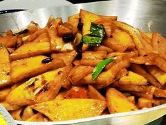 干锅千页豆腐-俭寨大盘芦花土鸡·小公鸡·烧烤新疆菜(云通店)