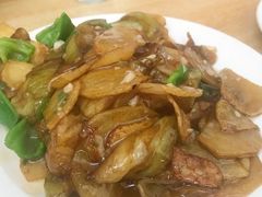-东北特色菜馆(珞喻东路店)