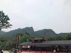 -玻璃桥景区石牛寨