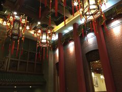 -梅龙镇酒家(南京西路总店)