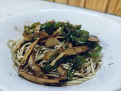 青椒干子肉丝干拌面-高邮面馆(明瓦廊店)