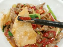 -红色湘菜馆(春风店)