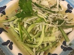 农村式沙拉-Lozhki-ploshki