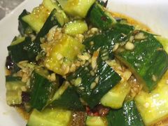 刀拍黄瓜-可可大虾武汉土菜大排档(万松园1店)