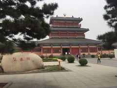 -洛阳古墓博物馆