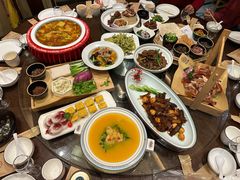 -唐山宴百姓府邸院落中餐
