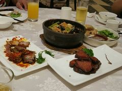 -品悦酒店(三林古镇店)