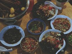 -四小区火锅·巷子里的重庆火锅(花照壁店)
