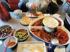 -龙巢盱眙龙虾·牛蛙·烧烤宵夜(八卦岭店)