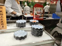 -金马门国际美食百汇(珞喻路店)