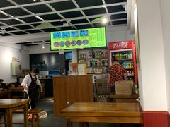 大堂-丽虹云南过桥米线(兴工街店)