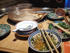 -洱火云南酸菜牛肉火锅(石景山当代商城店)