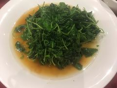 酒香草头-老吉士酒家(天平路店)