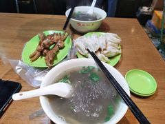 -锅贴王小吃(南大街店)