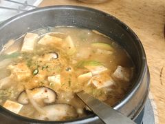 -延边河坝烧烤串城(车公庙店)