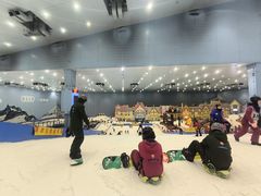-广州热雪奇迹