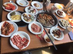 -汉丽轩韩式自助烤肉(大学城龙湖U城天街A馆店)