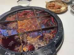 -卤校长老火锅(杨家坪直营店)