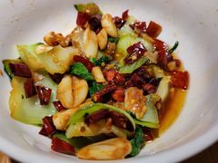 上海青油渣-费大厨辣椒炒肉(万家丽一店)