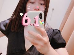 -URBAN REVIVO(济南领秀城贵和购物中心店)