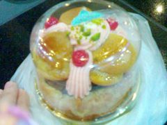 草莓泡芙塔特写-早安巴黎(四季坊店)