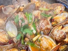 -蚝堡海鲜·威海菜·海肠捞饭·烧烤·亚洲吃蚝公司(幸福门店)