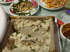 -阿三鱼头泡饼·家常菜