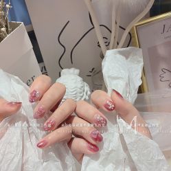 -米小兔美甲美睫