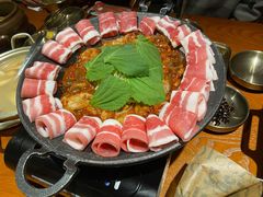 铁板章鱼五花肉-春熙台韩国料理·章鱼肥牛(西丽店)