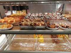 -好利来(高新枫叶广场店)