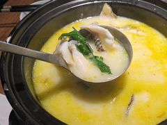 -九锅一堂酸菜鱼(万达广场店)