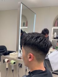 -摩登时代美发沙龙