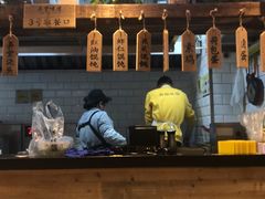 -弄堂咪道-饭香·面香·馄饨香(钦州北路田尚坊店)
