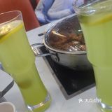 地点在负一层,点的两人锅够三个人吃,份量很足