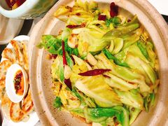 手撕包菜-辣螃铠盆盆蟹大排档(海昌店)