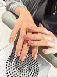 -丽心自助美甲美睫