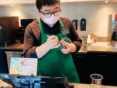 -星巴克臻选(嘉兴海宁银泰城店)