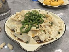 -银峰农庄·特色烧鸡·鲜无花果浸鸡