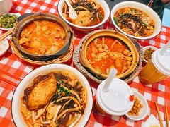 -丽丽三鲜螺蛳粉(田林路店)