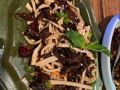 摩梭油鸡枞-中8楼风尚云南菜(颐堤港店)