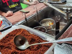 -老街称盘麻辣烫(真武路店)