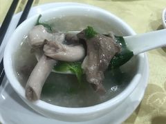 -标记美食新鲜猪杂(兴南大道店)