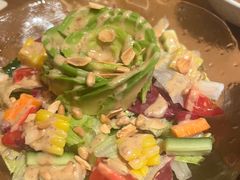 牛油果色拉-水之惠鲜鱼料理(王府大街店)