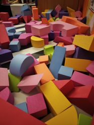 -孩子王童乐园(吾悦广场店)