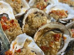 -蚝哥花姐湛江烤生蚝(美丽湾市场店)