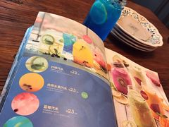菜单-I HOLIC艾豪丽披萨(KKone店)