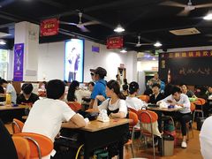 大堂-皖北巫氏三胖地锅鸡(长淮总店)