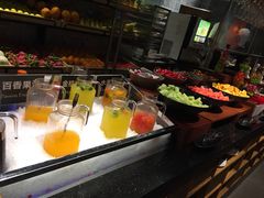 -领鲜活海鲜榴莲自助火锅(东门店)